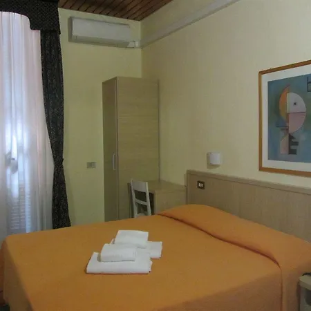 Hotell Nizza 2*