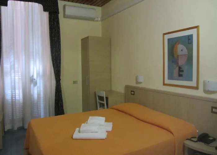 Otel Nizza 2*